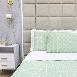 PAR-DE-FRONHAS-ENVELOPE-ESTAMPADA---TRIANGULO-VERDE